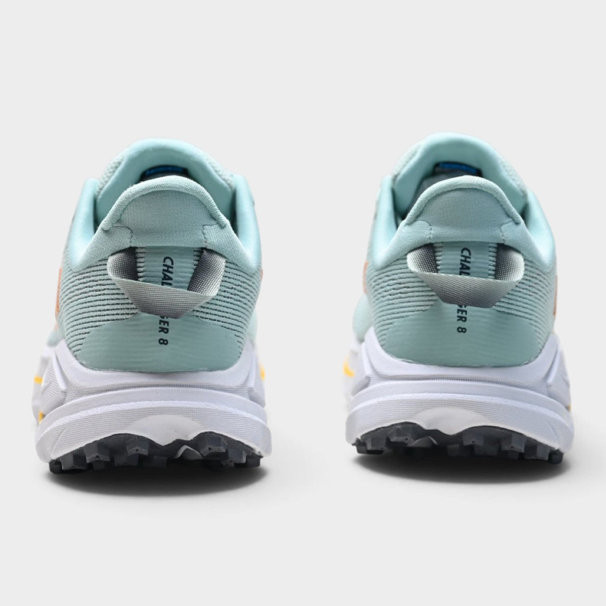 HOKA Challenger 8 Men's Trail Running Shoes – Seafoam/Peach