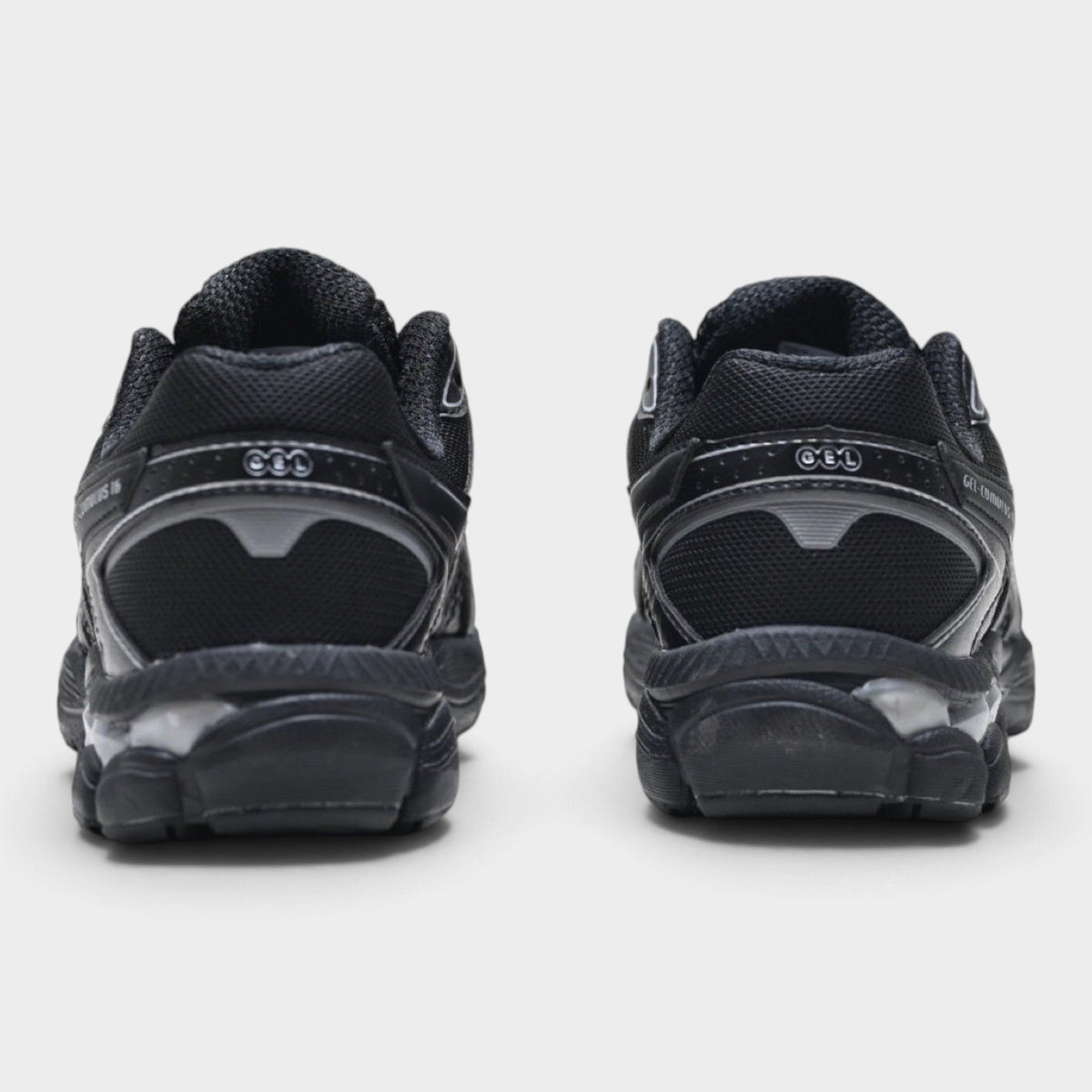 ASICS GEL-CUMULUS 16 Men's Cushioned SportStyle Trainers – Black/Silver