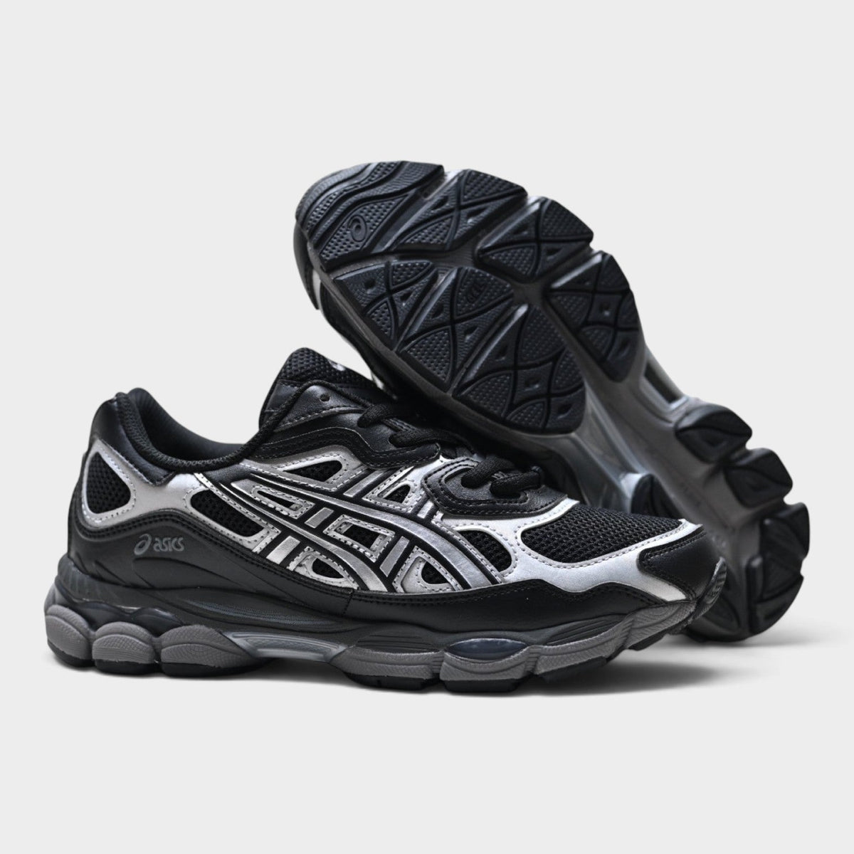 ASICS GEL-NYC men's SportStyle trainers - upper detail