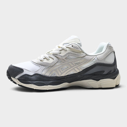 ASICS GEL-NYC Men’s SportStyle Trainers – White/Charcoal