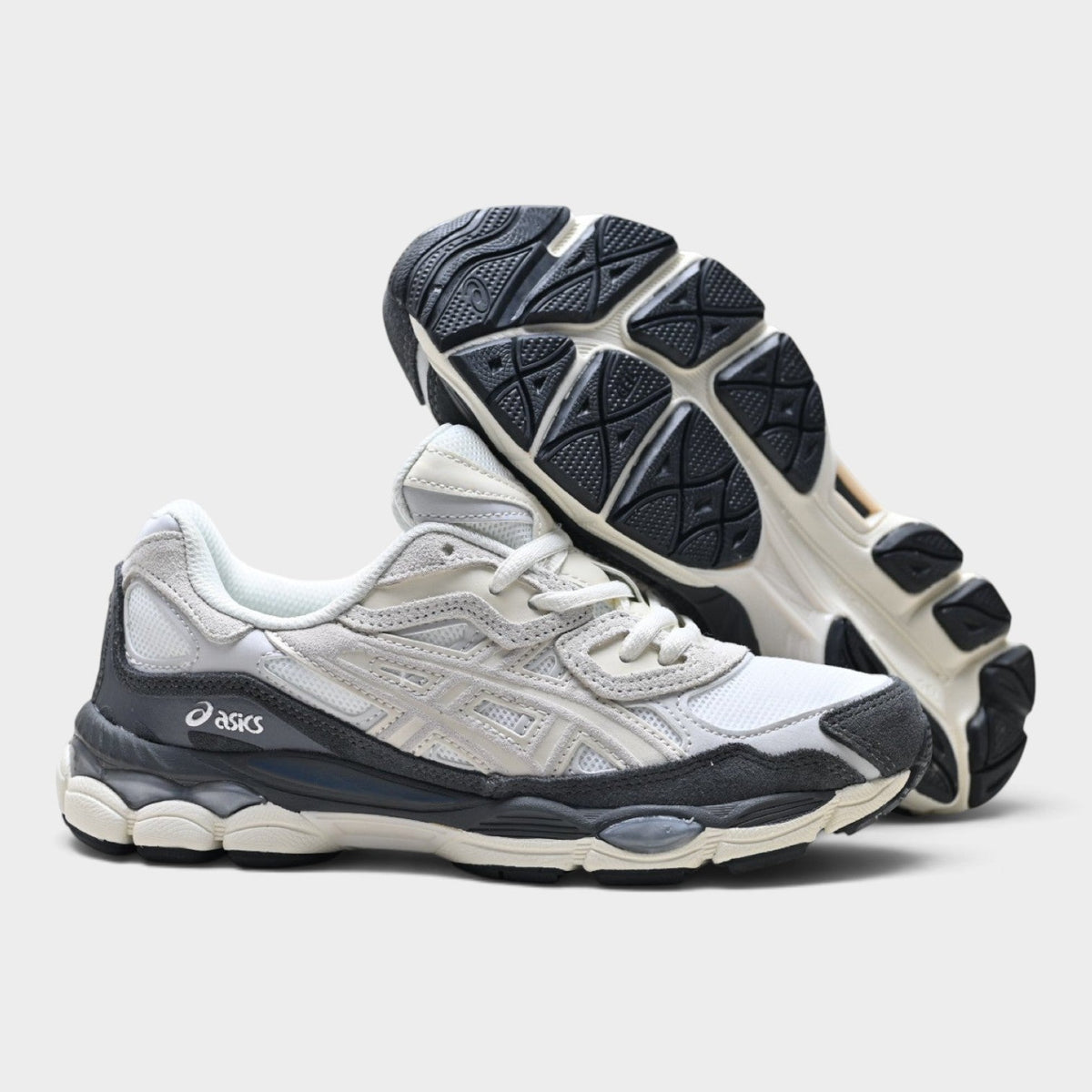 ASICS GEL-NYC Men’s SportStyle Trainers – White/Charcoal
