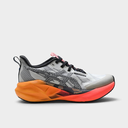 ASICS Novablast 5 men's running shoes - on feet lifestyle