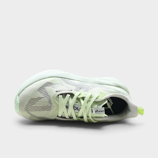 ASICS Novablast 5 men's running shoes - upper detail