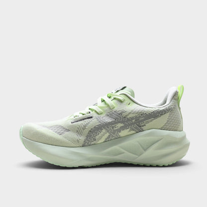 ASICS Novablast 5 men's running shoes - sole view