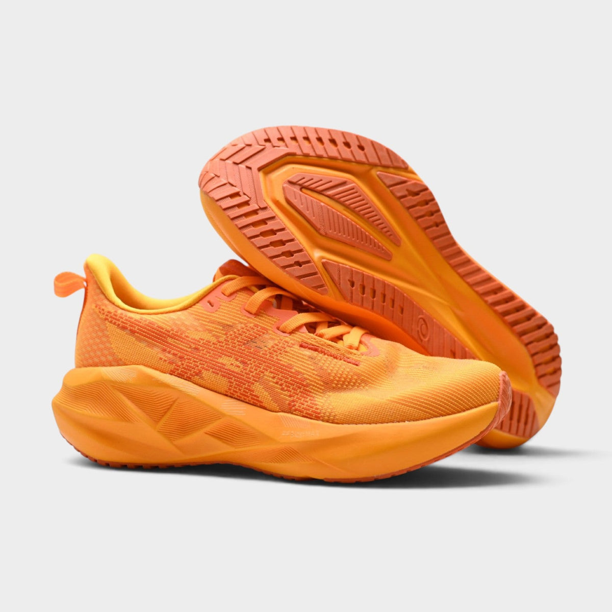 ASICS Novablast 5 Men's Running Shoes – Yamabuki/Anzu