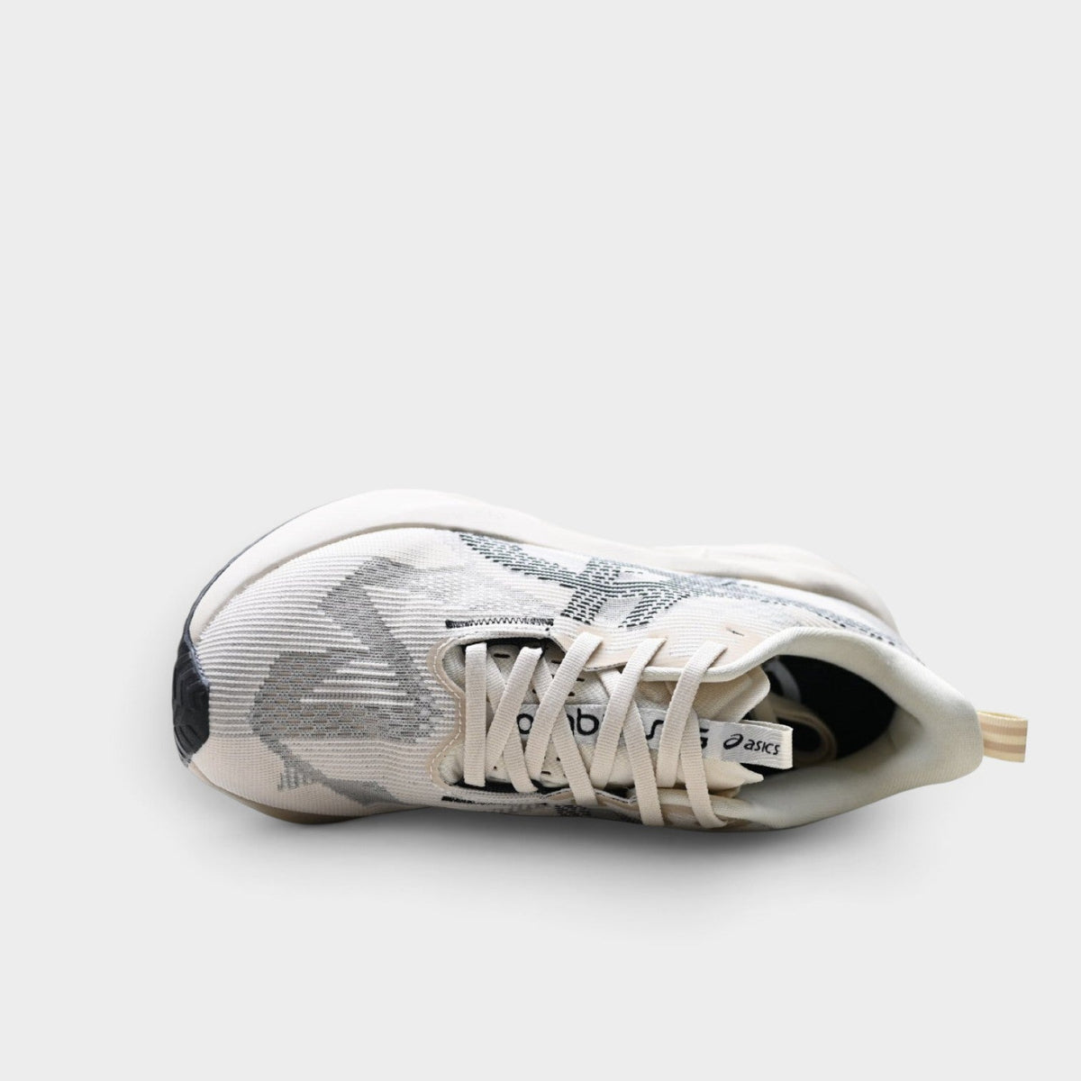 ASICS Novablast 5 Men's Running Shoes – Oatmeal/Black