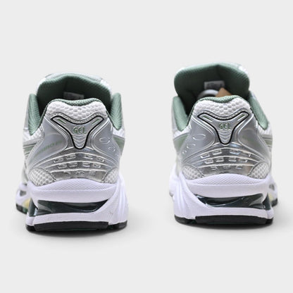 ASICS GEL-KAYANO 14 Unisex SportStyle Trainers – Silver/Mint