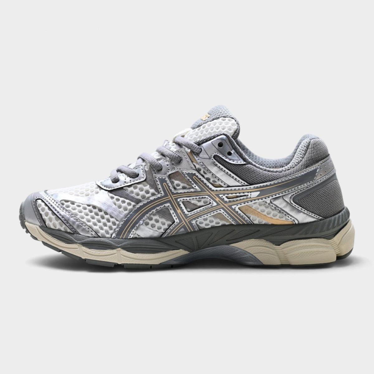 ASICS GEL-CUMULUS 16 Men's Cushioned SportStyle Trainers – Grey/Gold